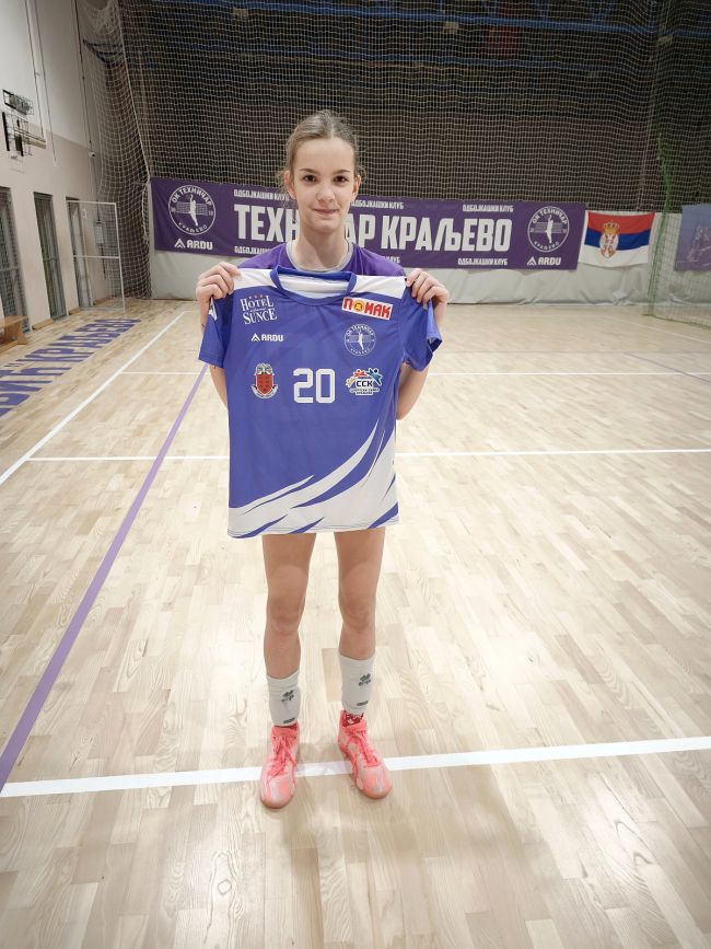 aaaNina Janić nova prvotimka Tehničara 2